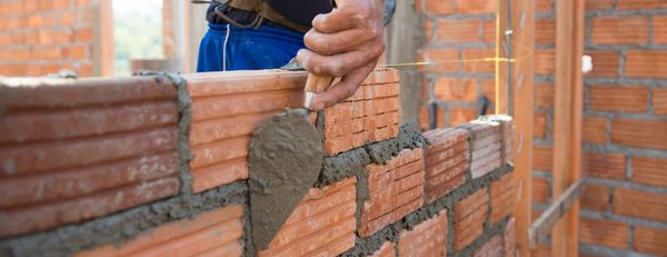 Como construir uma casa? Veja agora o passo a passo!