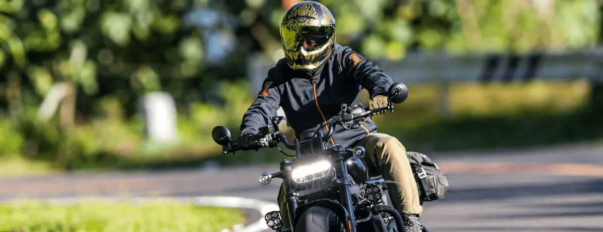 Melhor moto para viajar: saiba como escolher!